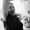 Cómo obtener referencias de amigos y familiares para fotógrafos asequibles